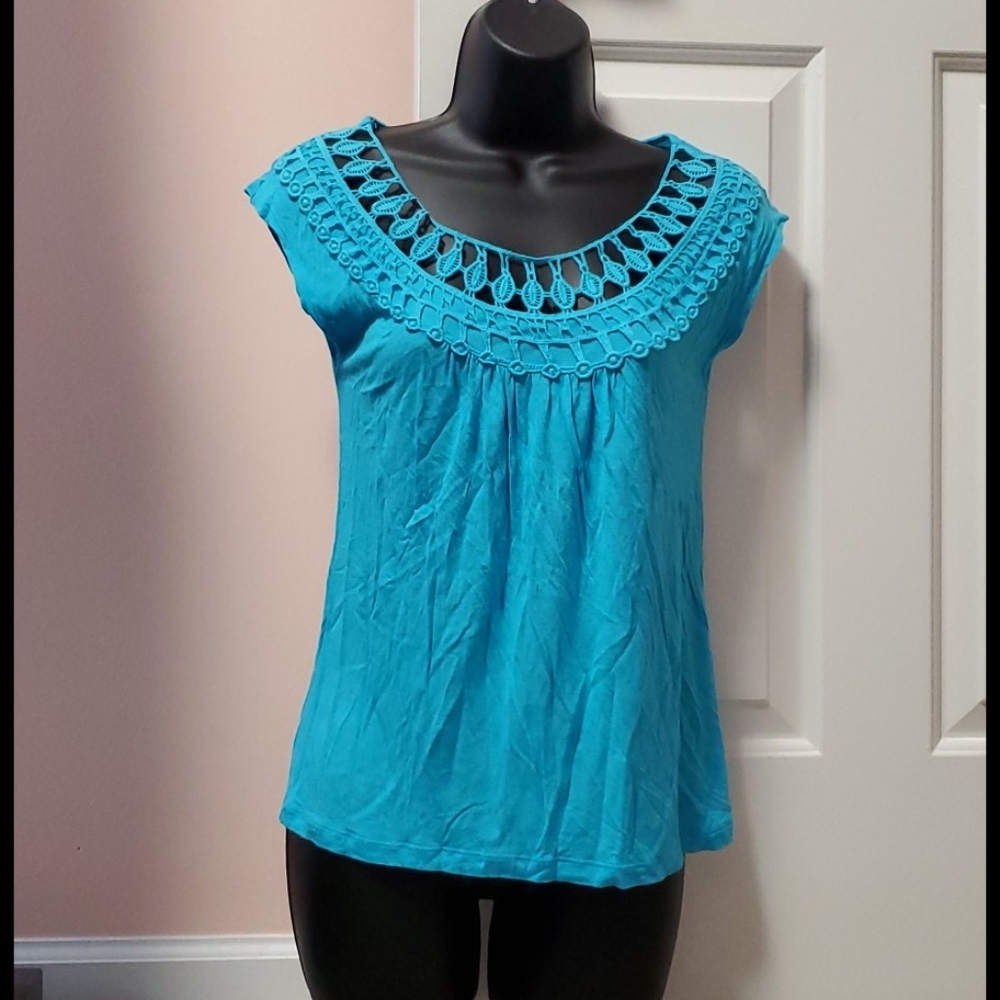 New York & Company Cap Sleeve Top